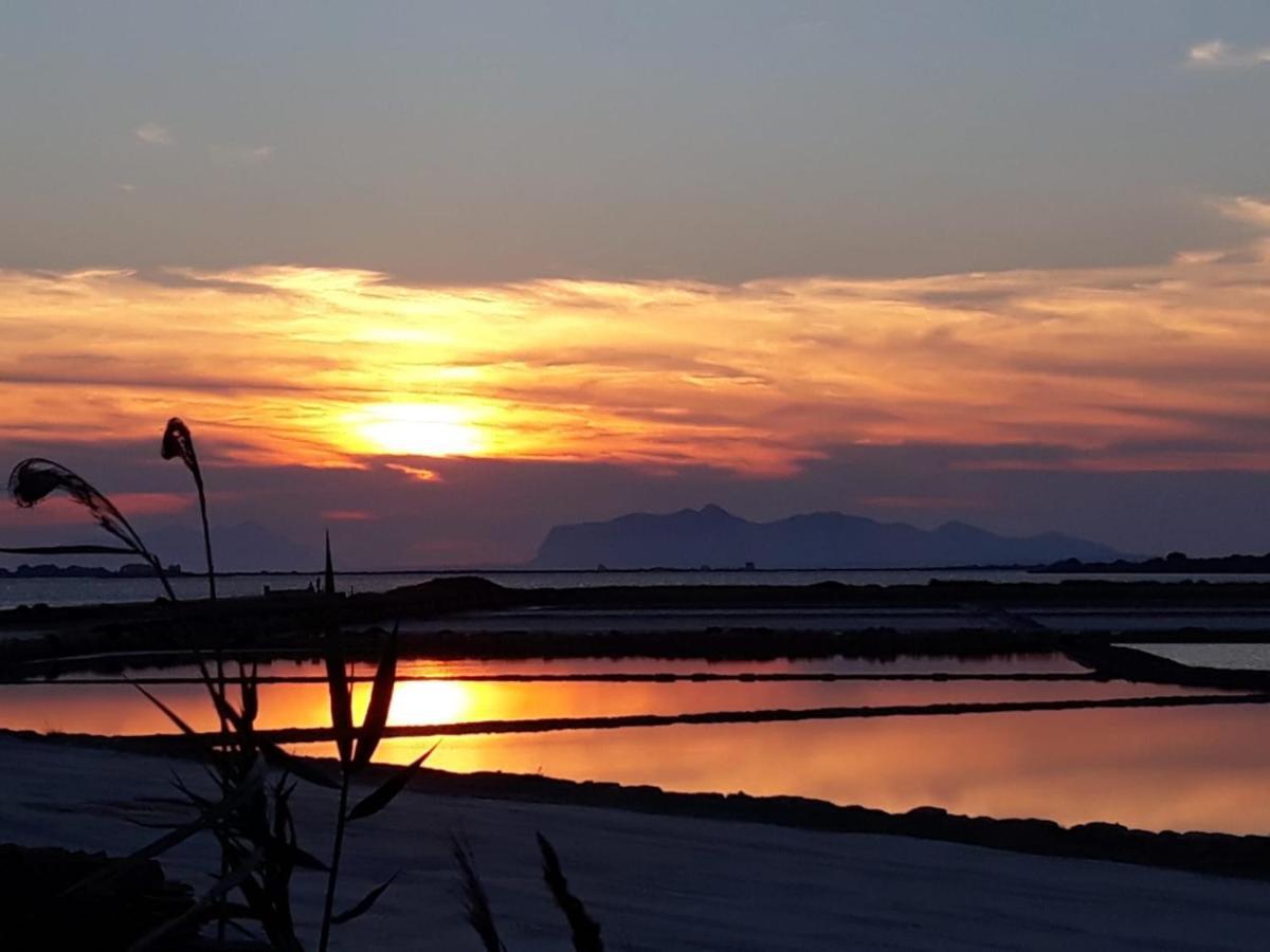 Suitebeach B&B And Resort Marsala Buitenkant foto